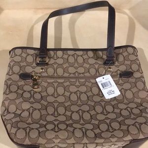 NWT Coach purse brand new